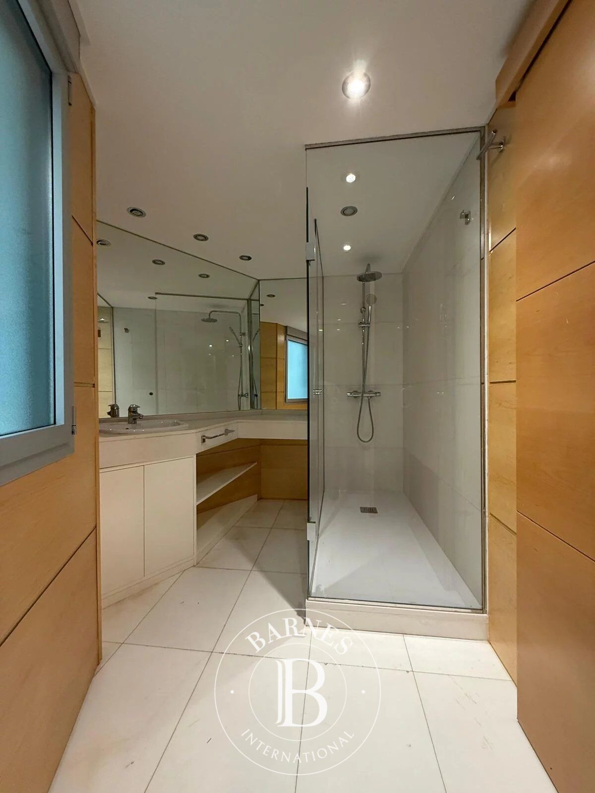 Daire Madrid - picture 14