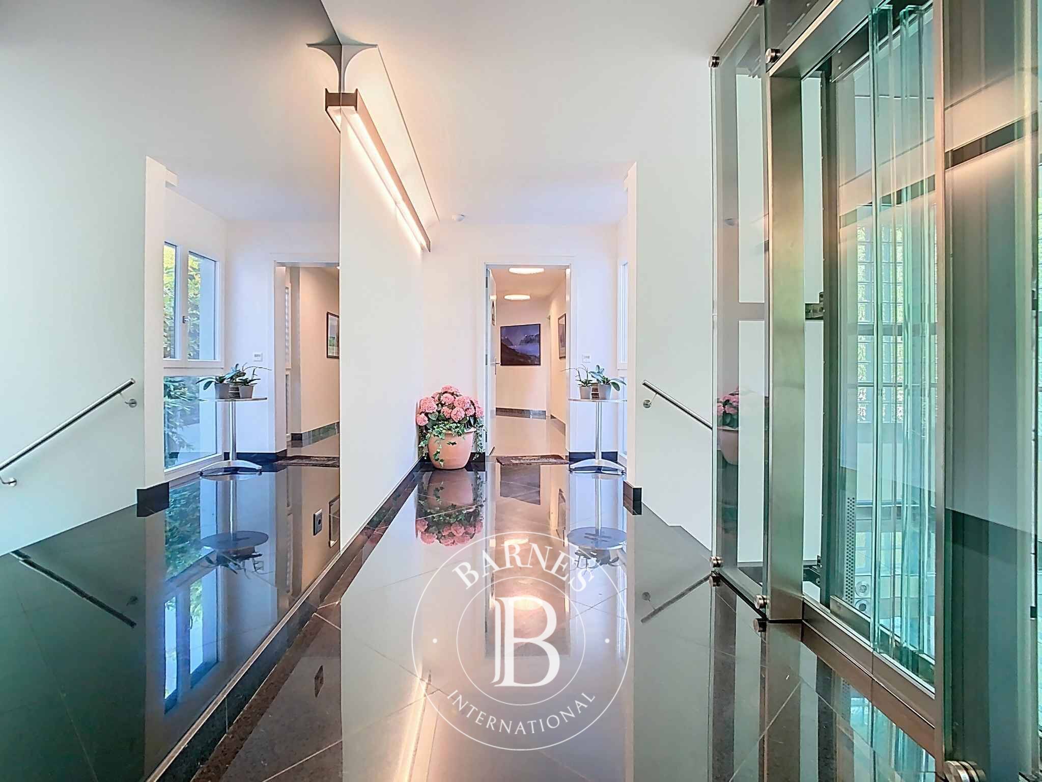 Attico Lutry - picture 3