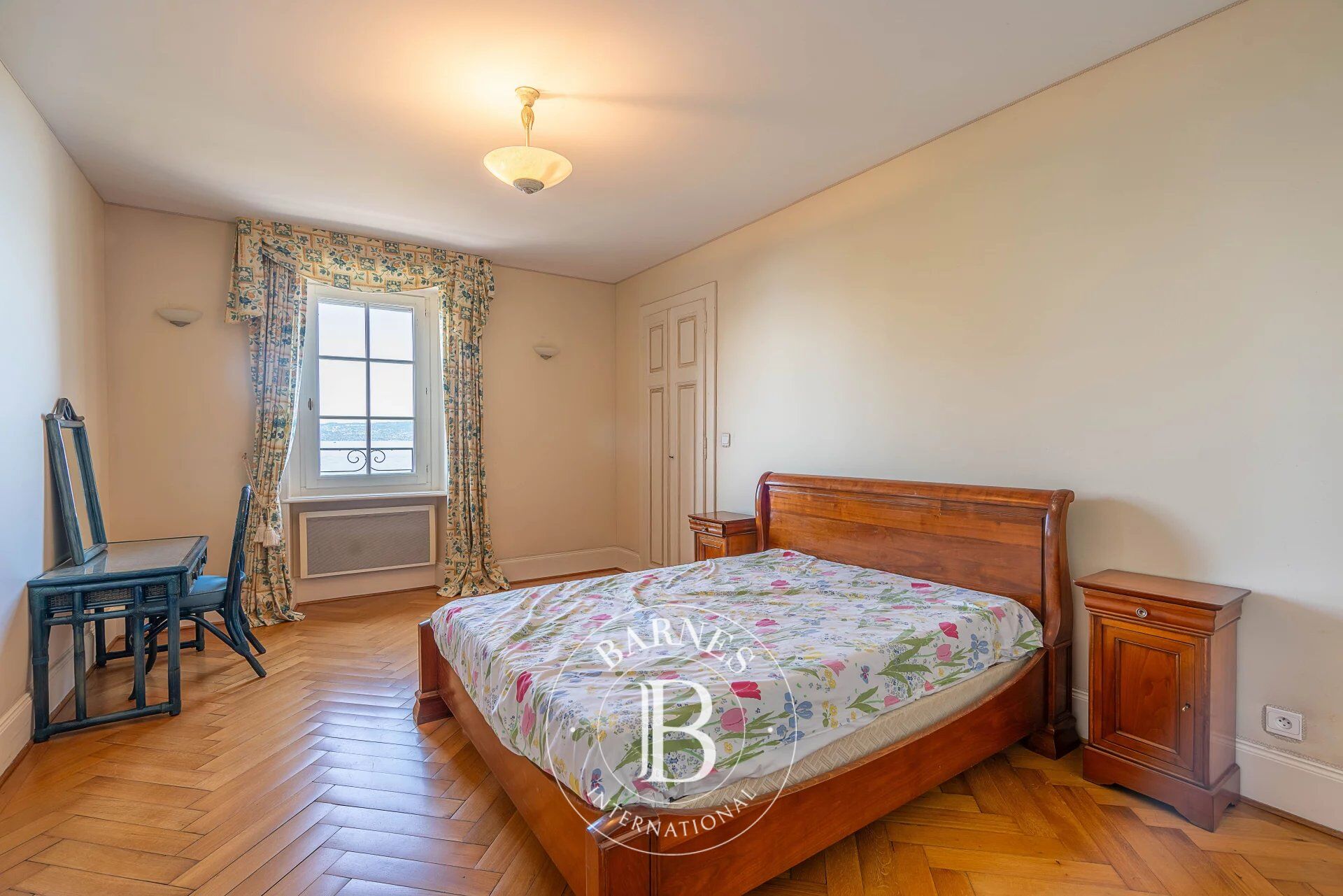 Daire Lugrin - picture 21