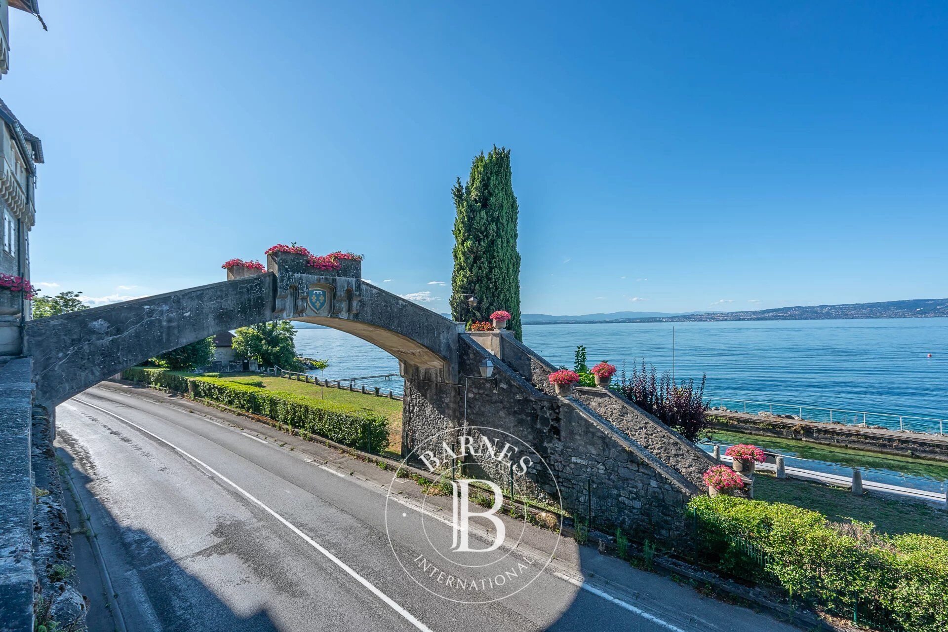 Daire Lugrin - picture 22