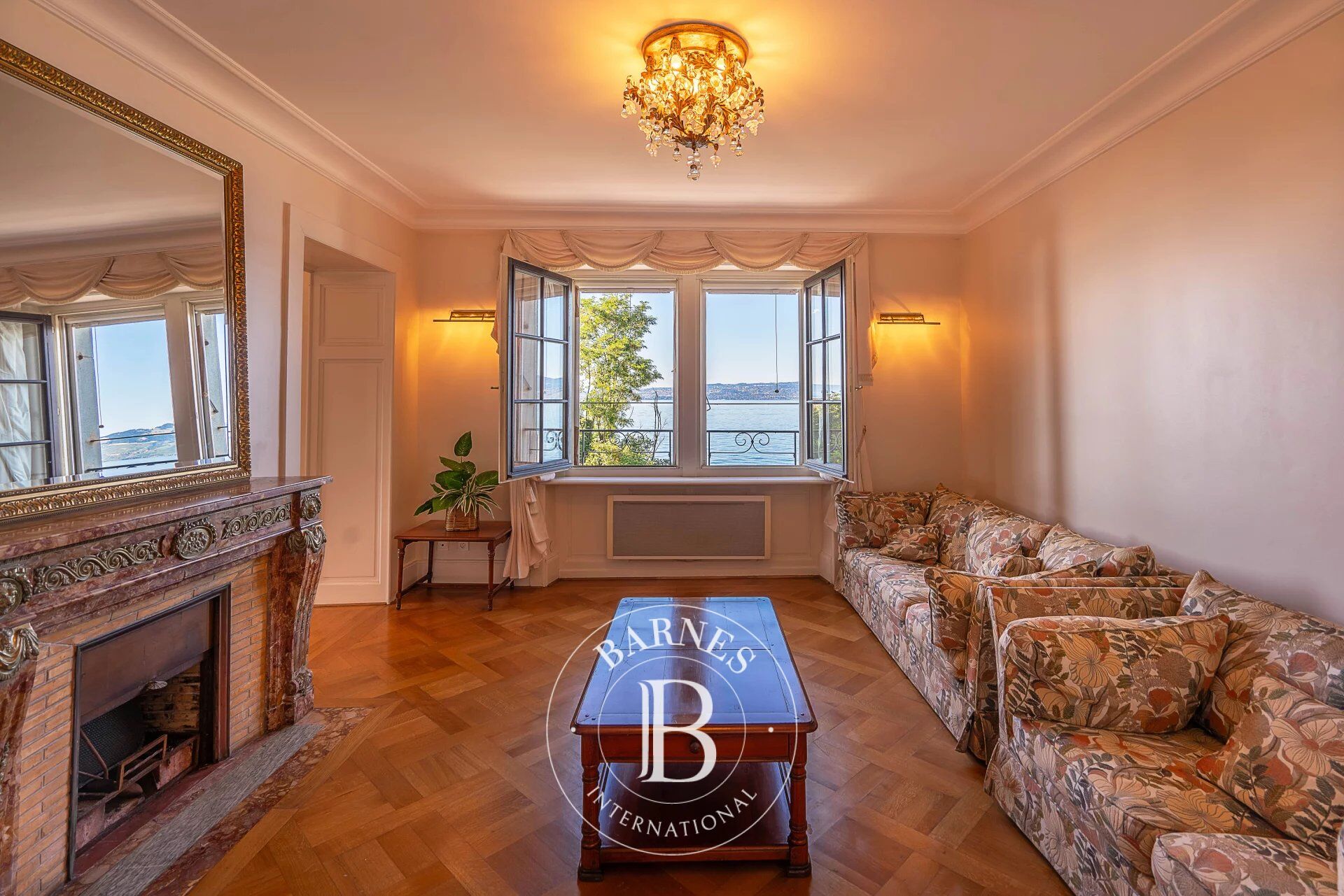 Daire Lugrin - picture 6