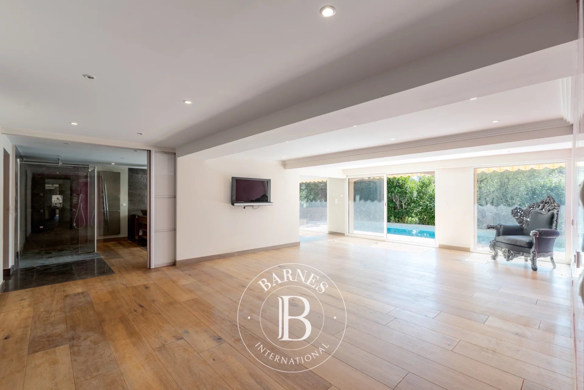 Villa Roquefort-les-Pins - picture 15