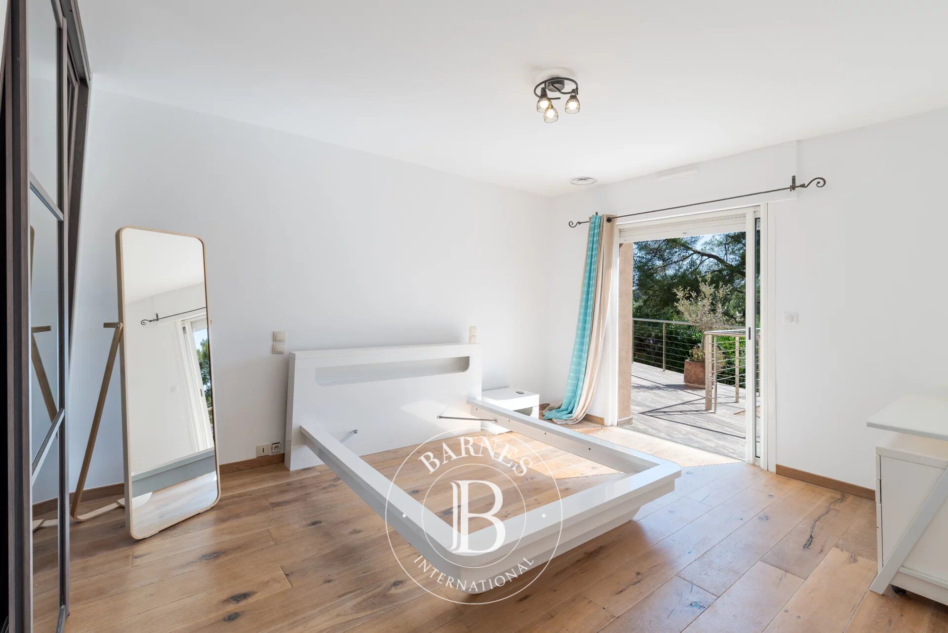 Villa Roquefort-les-Pins - picture 12