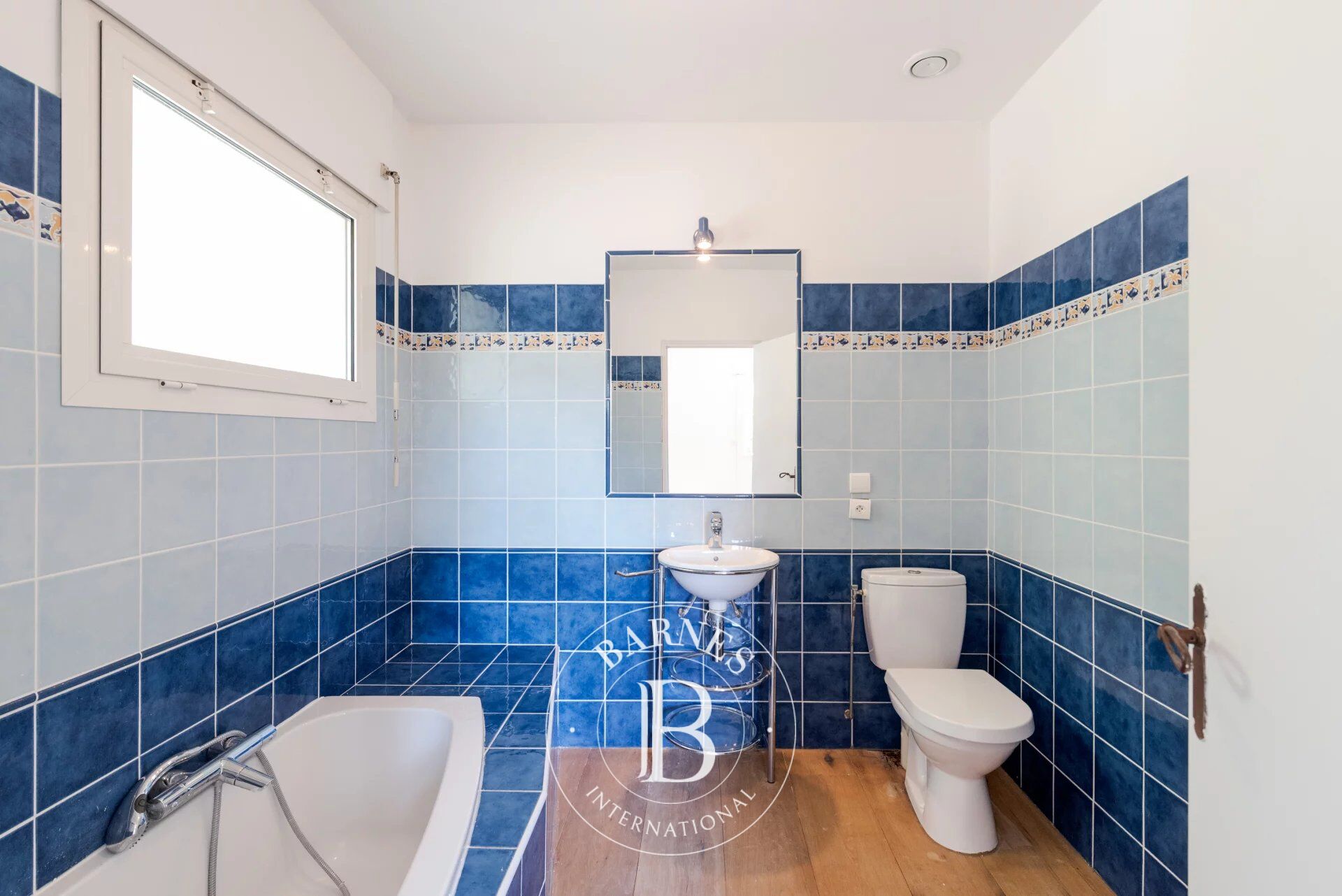 Villa Roquefort-les-Pins - picture 11