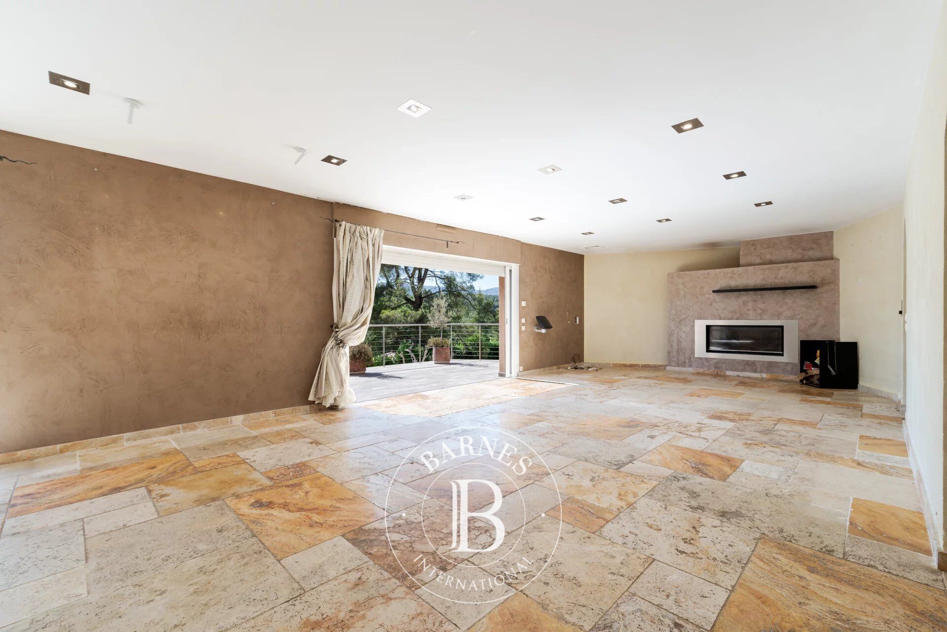 Villa Roquefort-les-Pins - picture 7