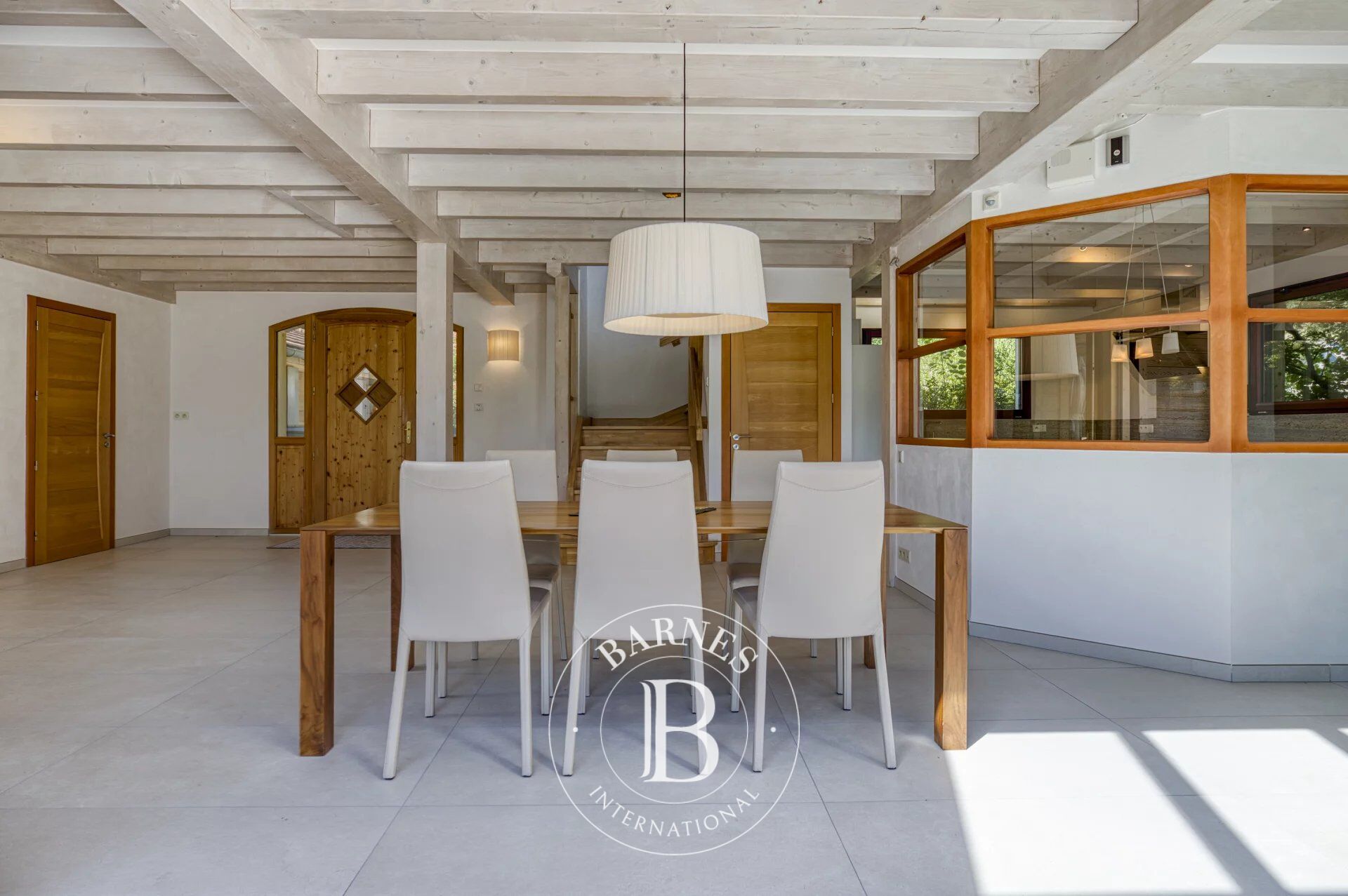 Ev Bonne - picture 11