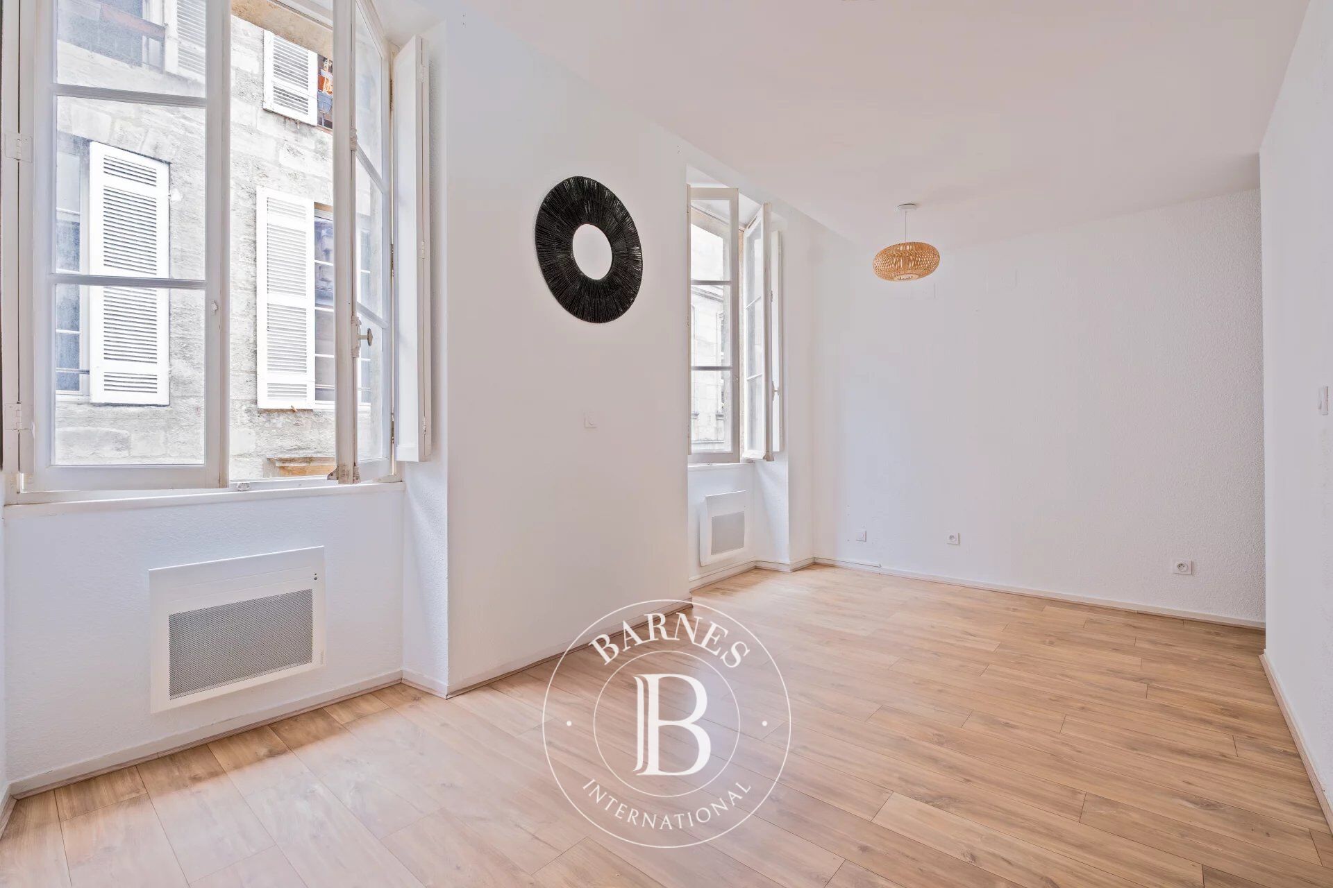 Bordeaux Saint-Pierre - Appartement vide de m² - picture 1