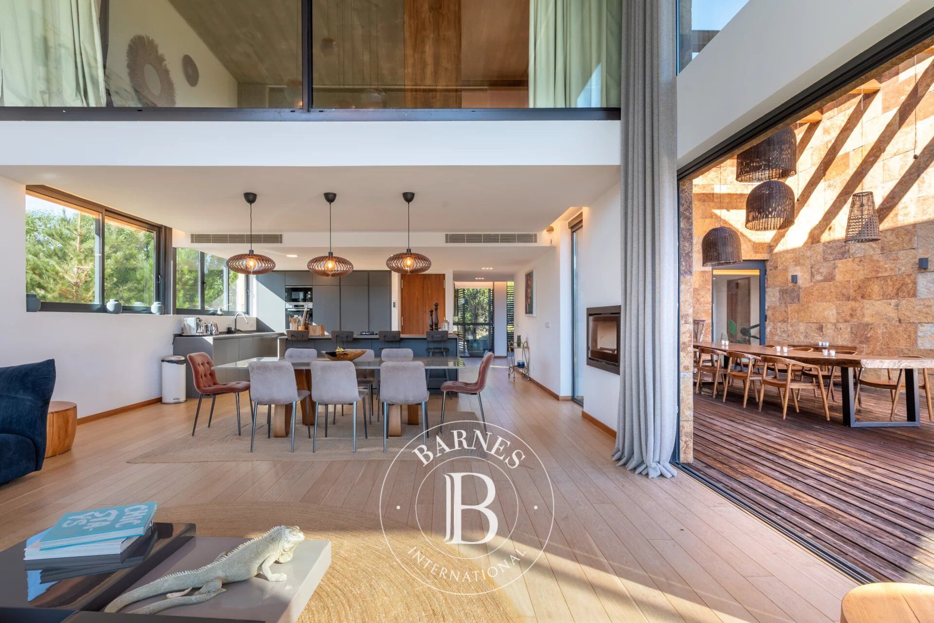 Junto a la playa - picture 3