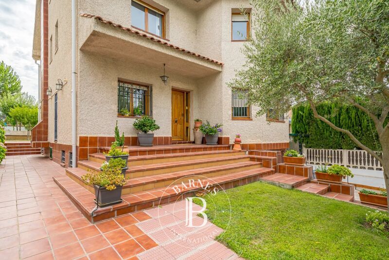 Venta, Casa Pozuelo de Alarcón - picture 3