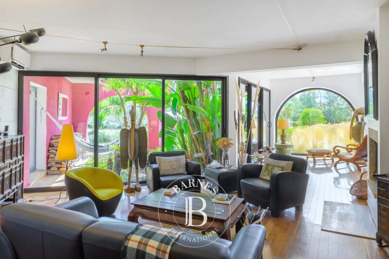 For Sale, House La Londe-les-Maures - picture 3