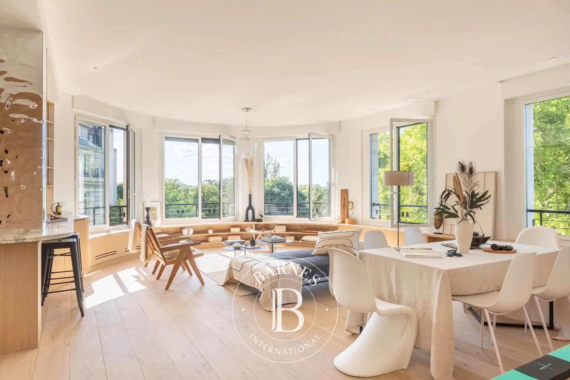 Paris16 - Foch - Appartement 3 chambres - Rénovation exceptionelle - picture 1