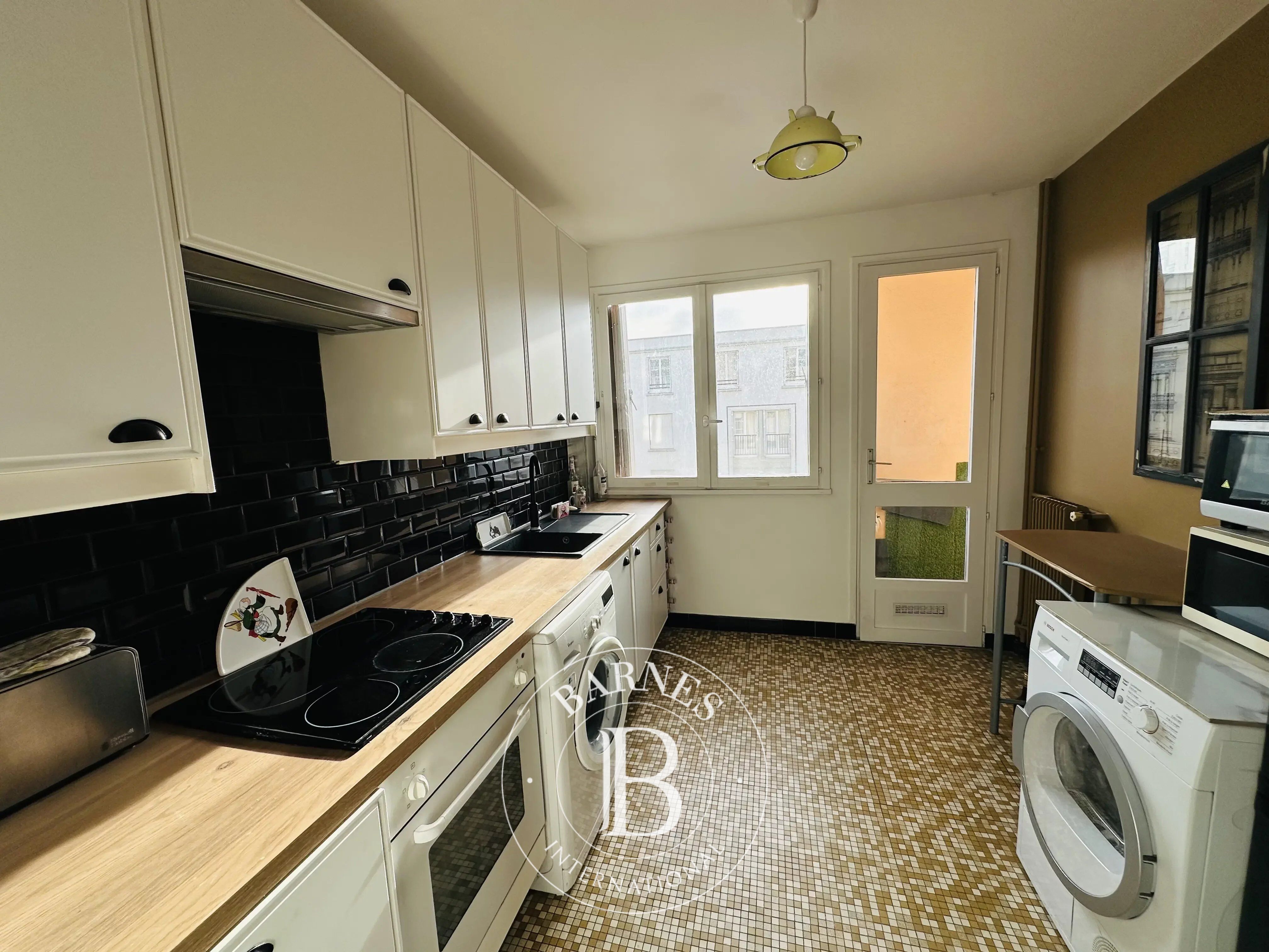 ORLÉANS ANTIGNA - Appartement T2 avec parking souterrain et balcon - picture 2