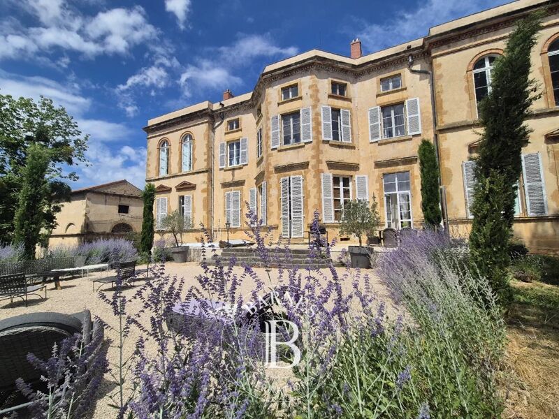 For Sale Castle | Saint-Germain-Lembron - picture 2