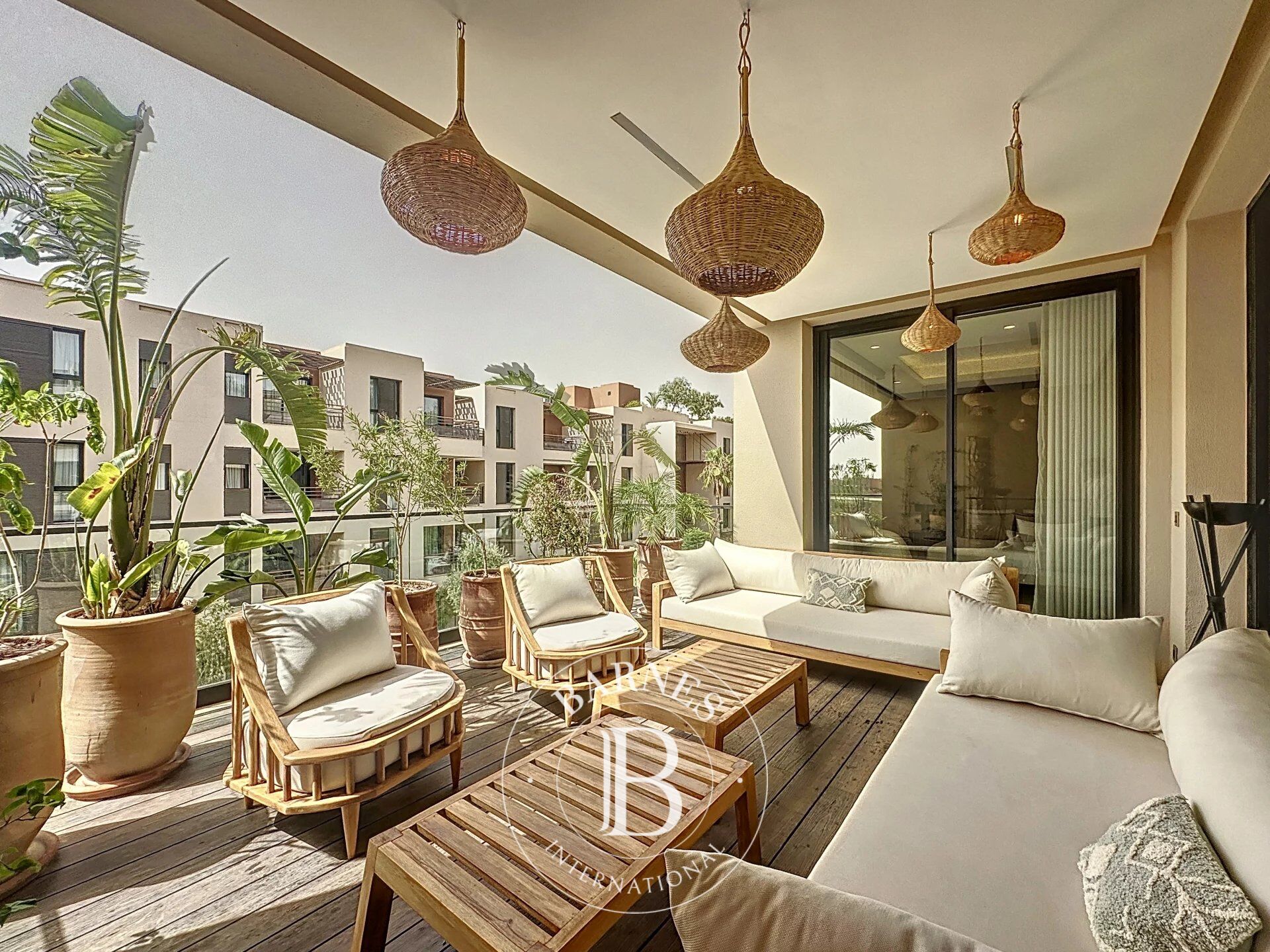 FOR SALE - PRESTIGE APARTMENT - Hivernage - picture 1