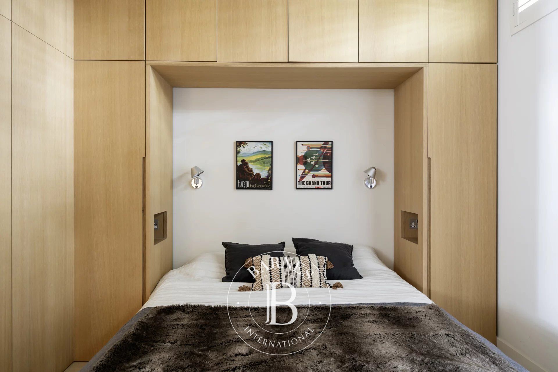 Ev London - picture 12