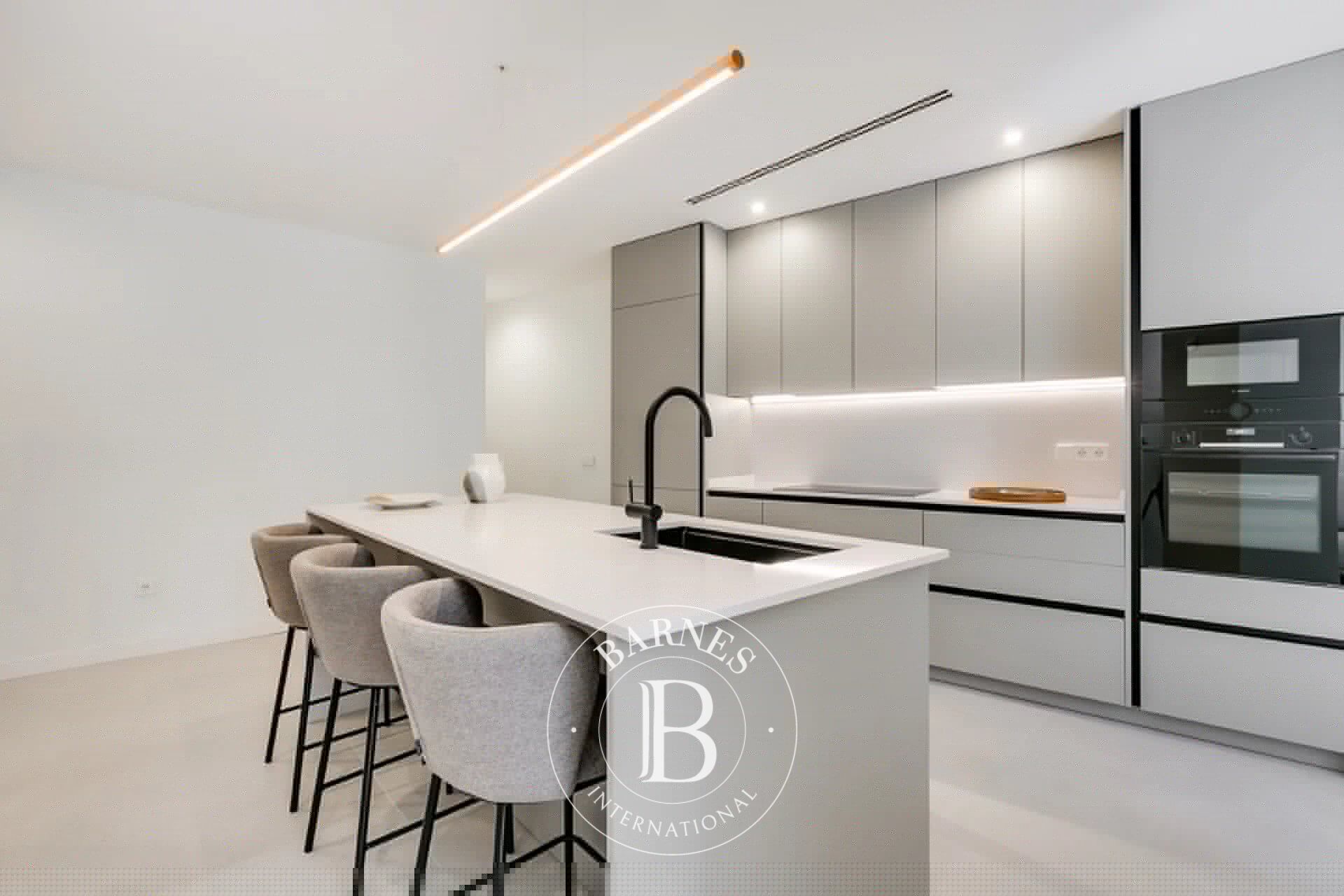 Daire Madrid - picture 12