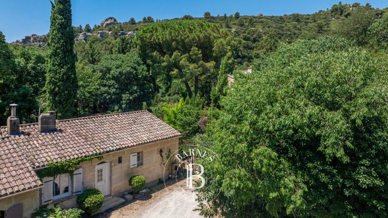 LES BAUX-DE-PROVENCE – MAISON DE VILLAGE – 3 CHAMBRES – VUE EXCEPTIONNELLE