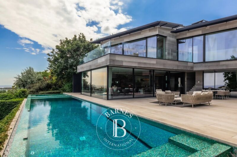 Venta, Villa Budapest - picture 3