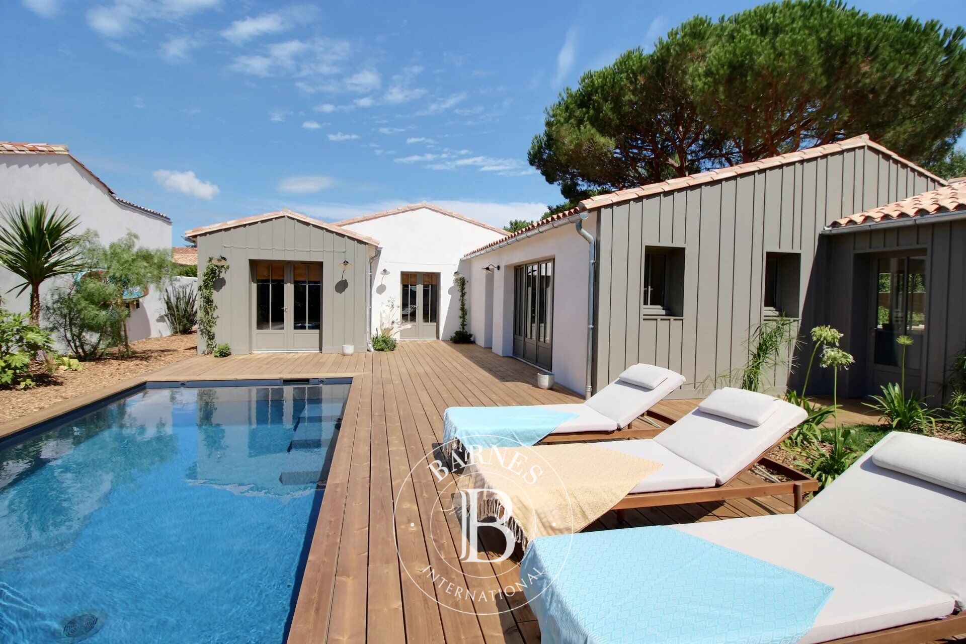 For Sale, House Le Bois-Plage-en-Ré - picture 1