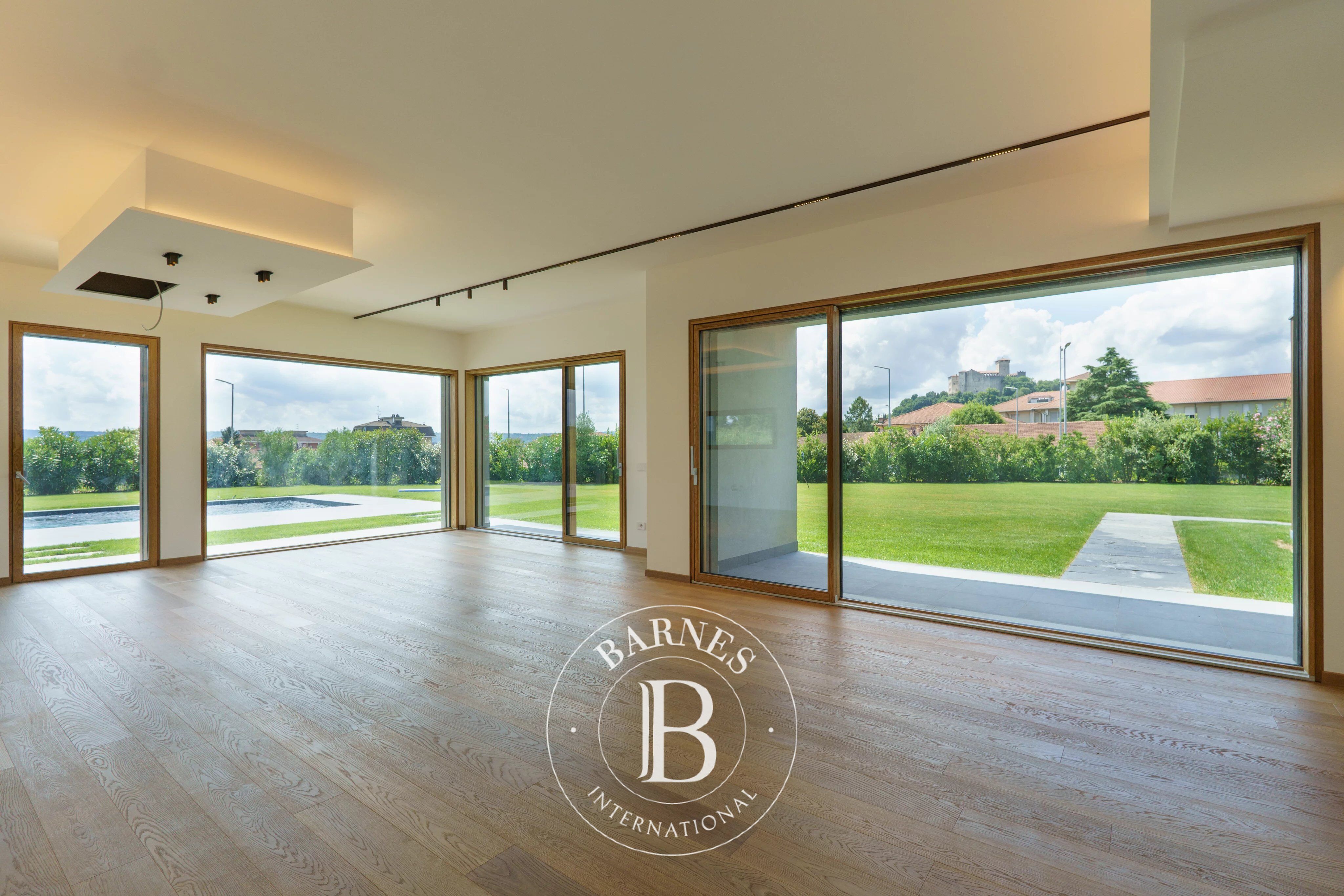 Villa Angera - picture 12