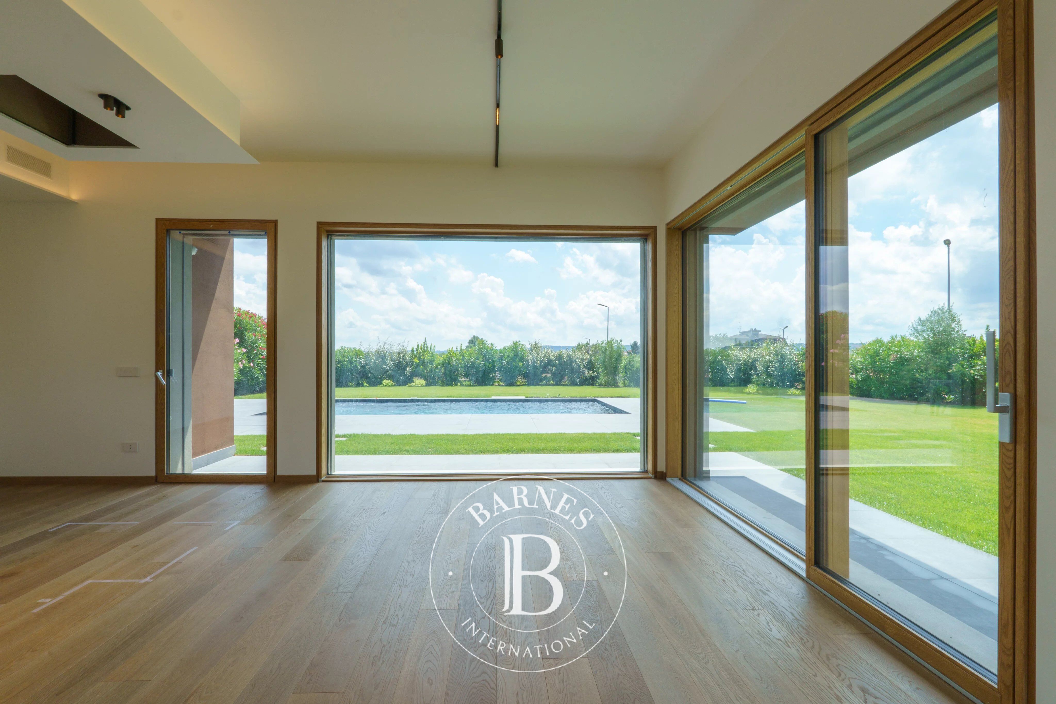 Villa Angera - picture 14