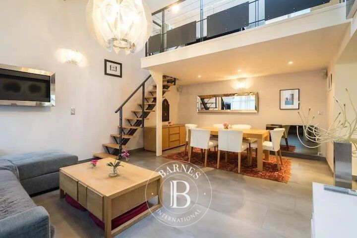 Paris 3 – Apartment For Sale - Le Marais – 3 Bedrooms – Duplex - Quiet – Bright - picture 2