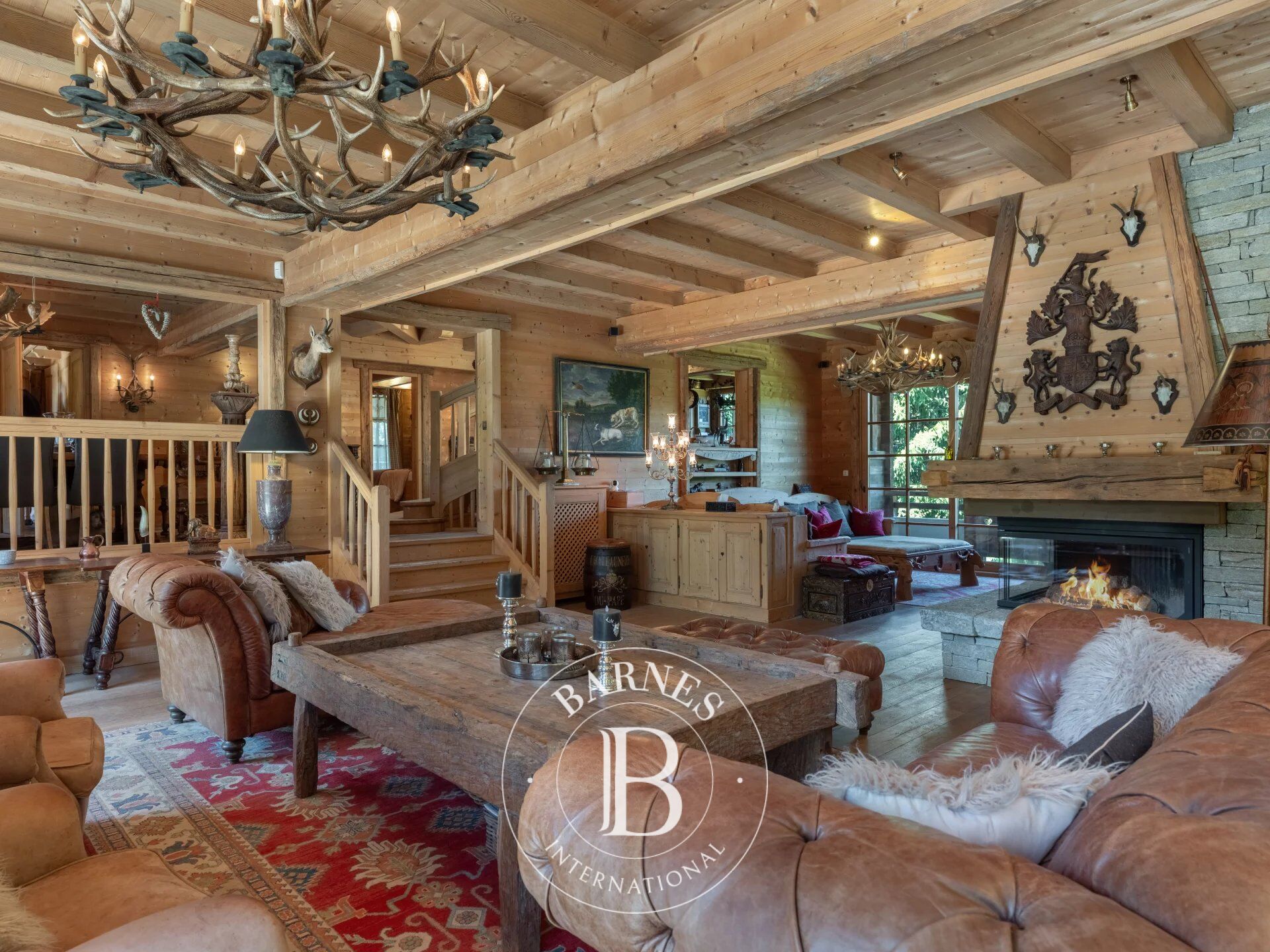 -Spacious 6-Bedroom Family Chalet in Immediate Proximity to the Ski Slopes - picture 2