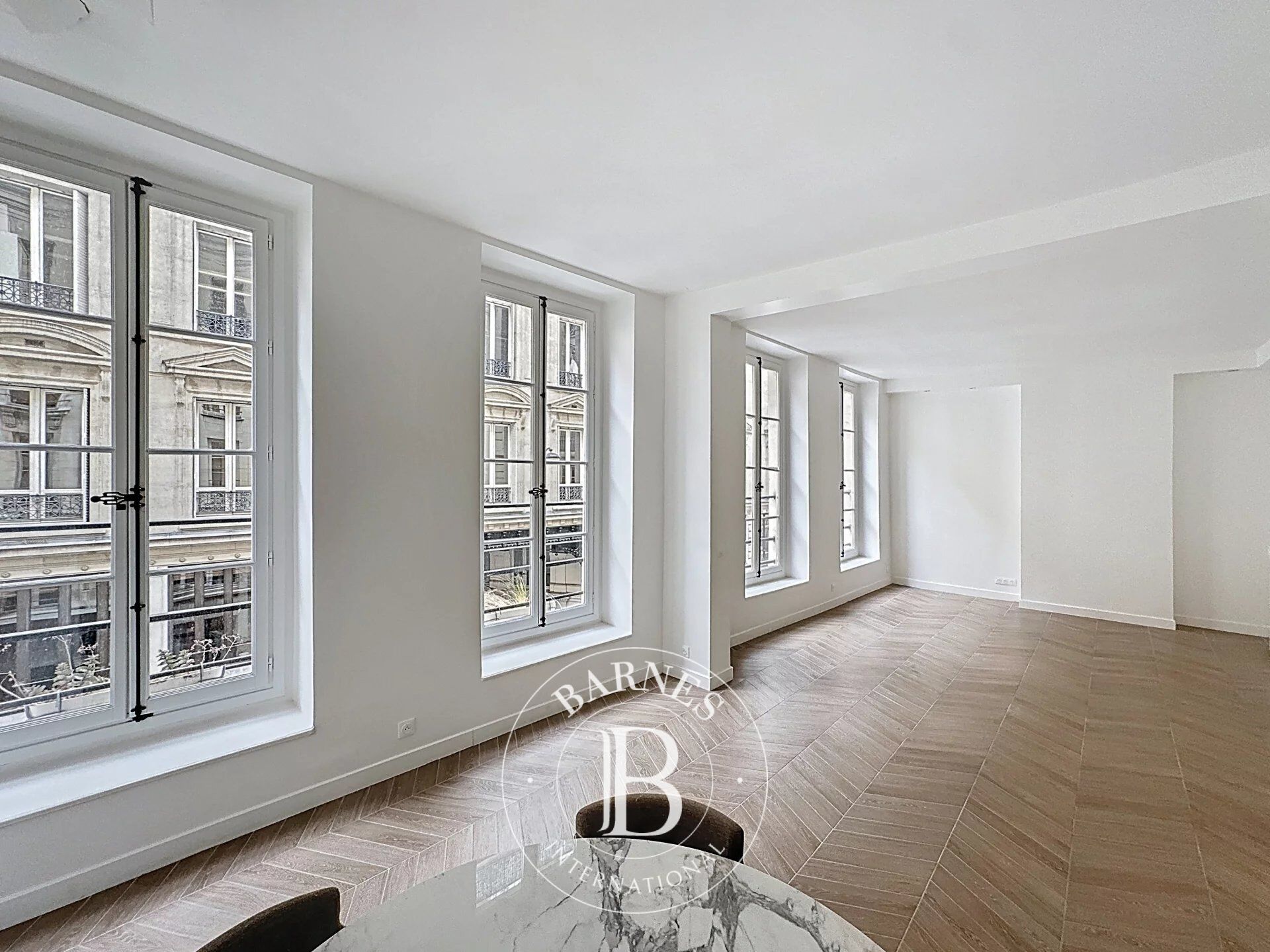 The BARNES rental department is presenting this property: - picture 2