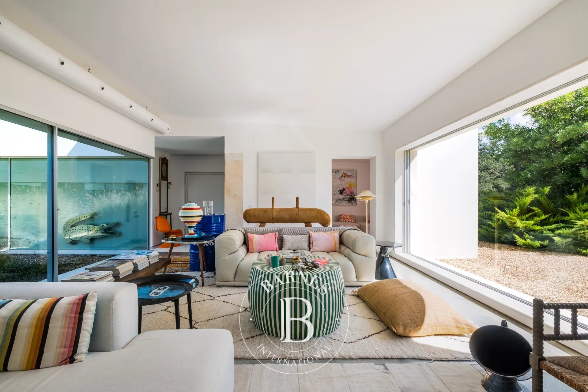 Patio House - picture 1