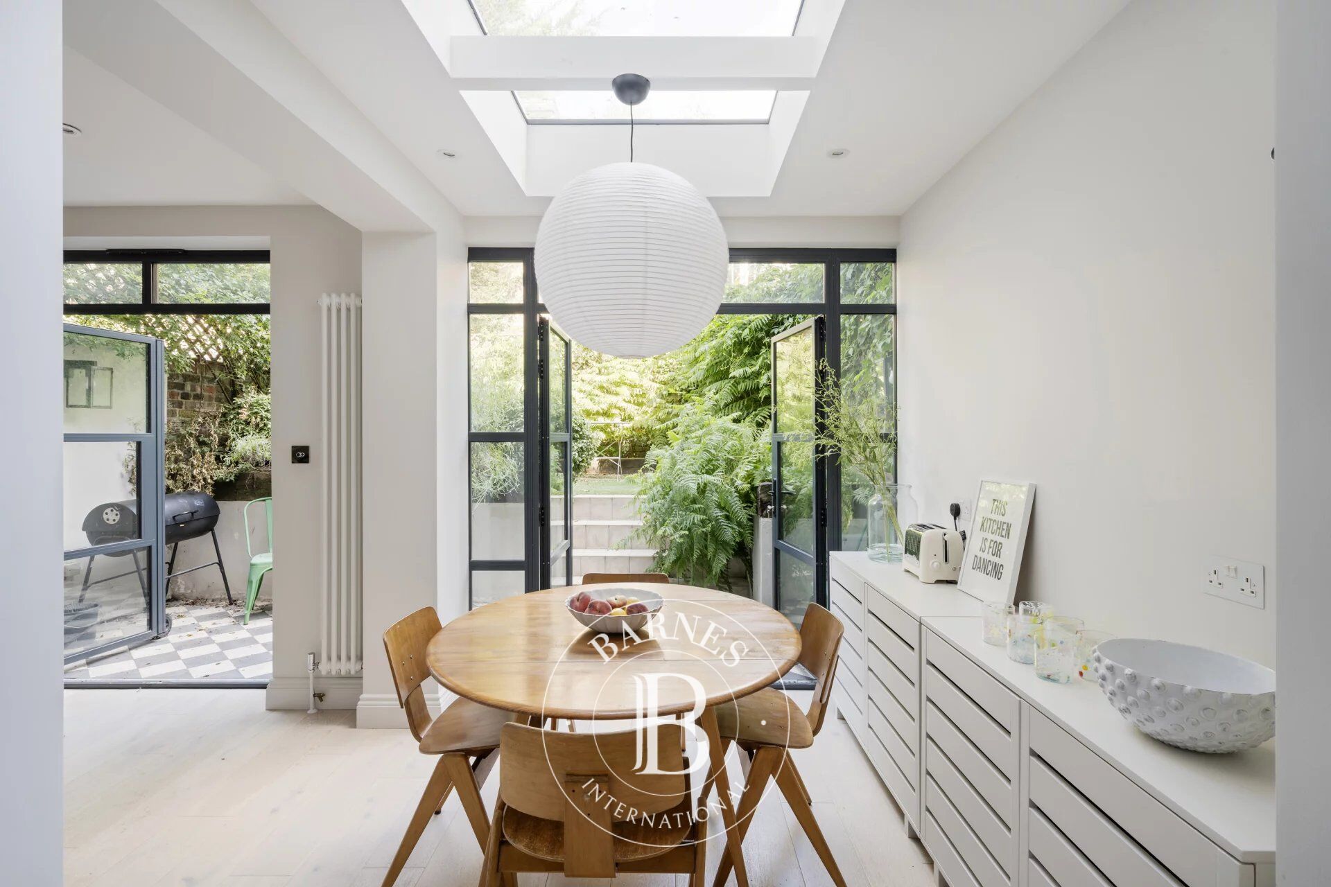 Westbourne Park Road, Notting Hill W11 - picture 3