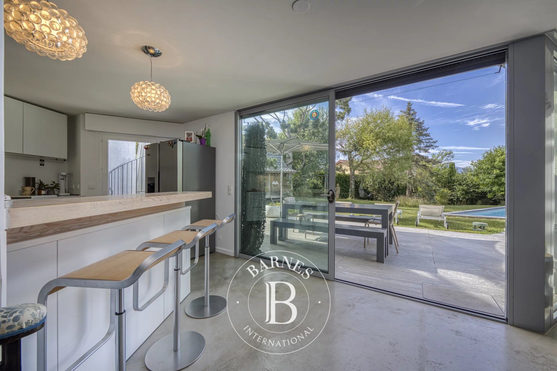 Ev Bonne - picture 10