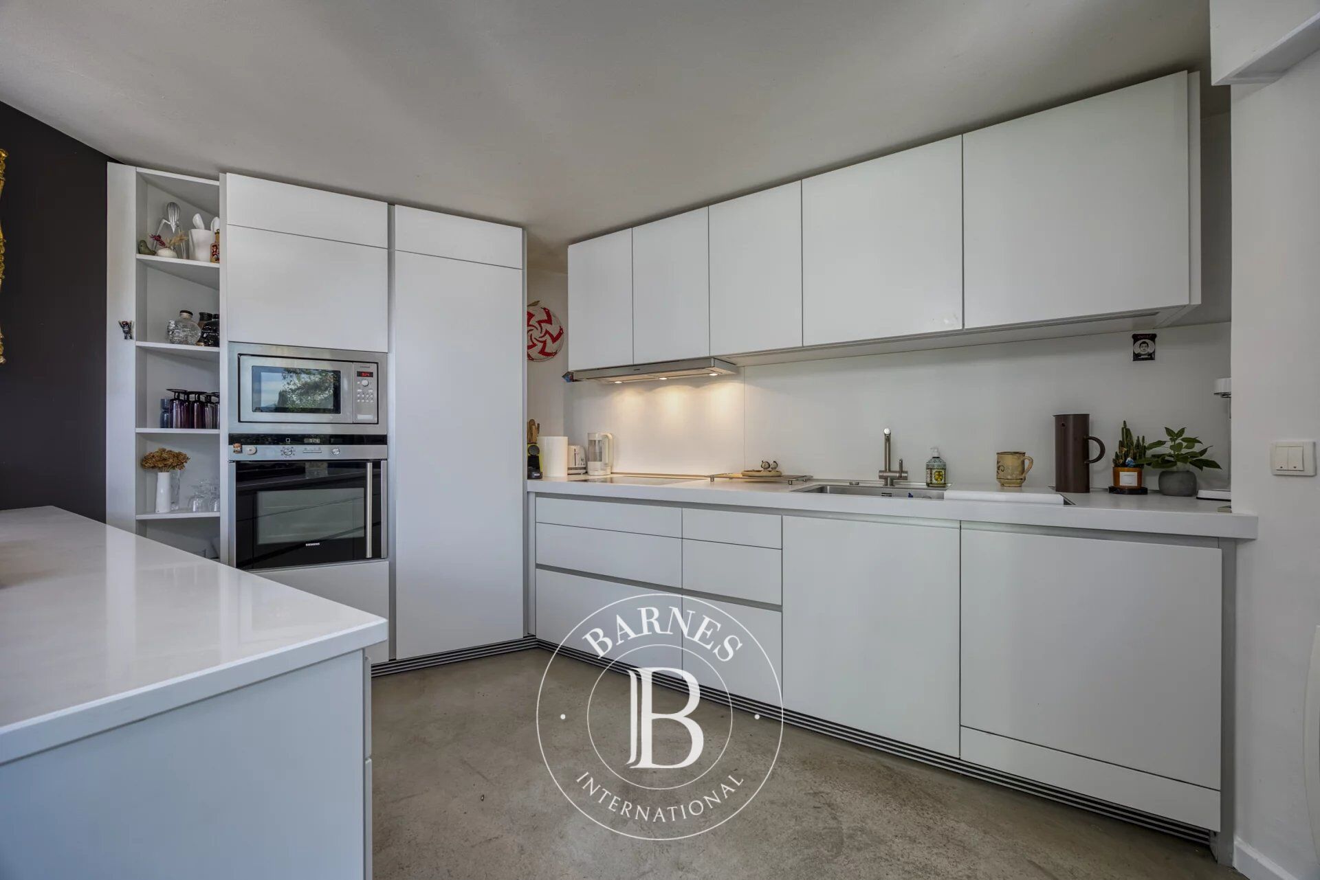 Ev Bonne - picture 9