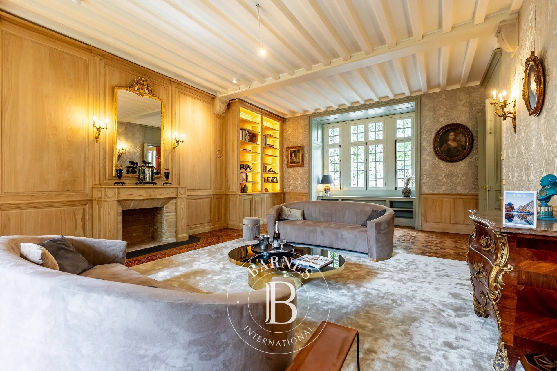 For Rent, Mansion Paris 16ème - picture 7