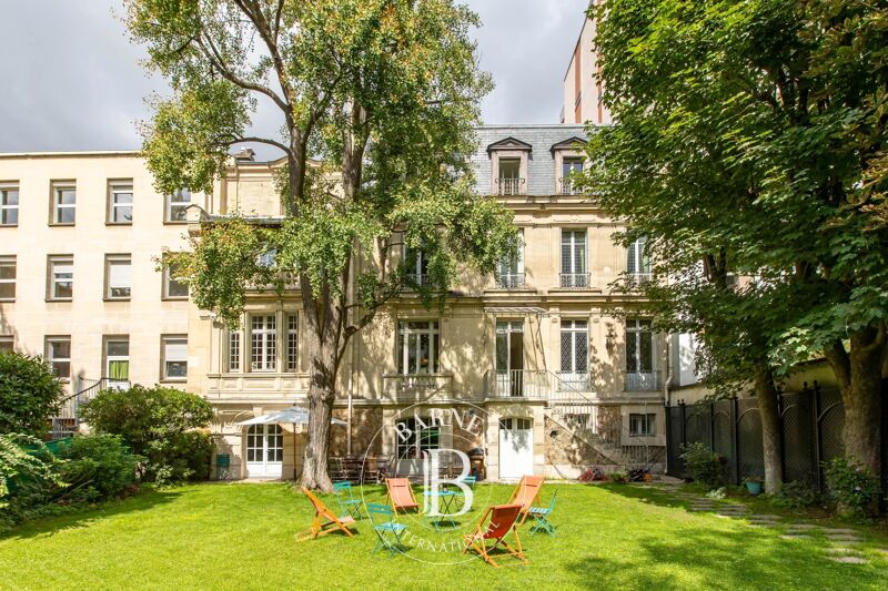 À louer Hôtel particulier | Paris 16ème - picture 2