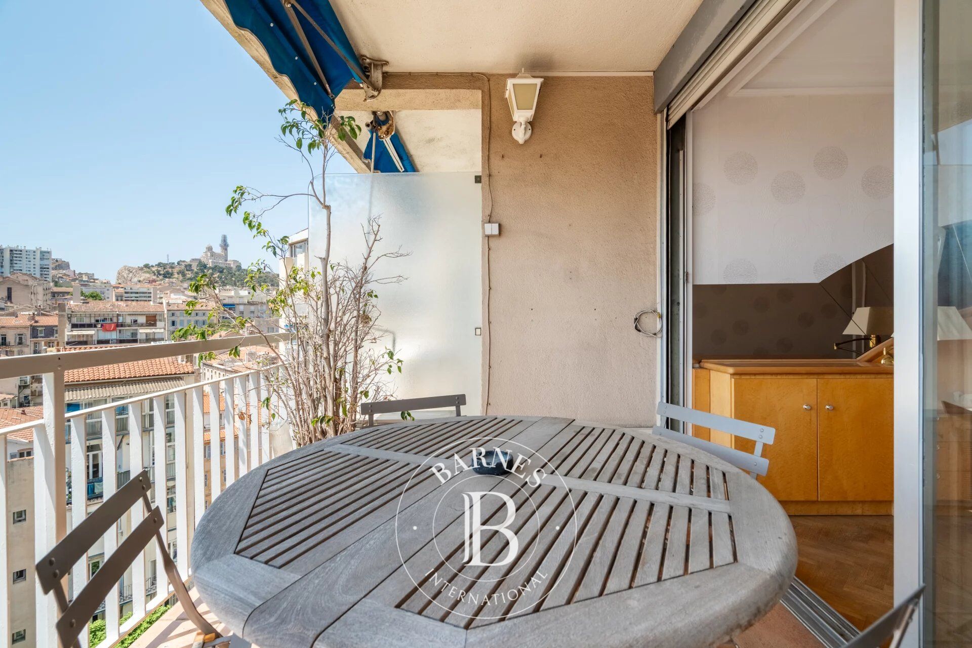 A VENDRE - 13006 - CASTELLANE - APPARTEMENT - VUE PANORAMIQUE - picture 2