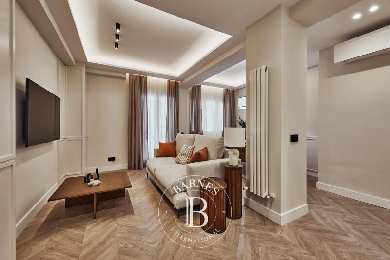 For Sale Apartment | Madrid - picture 3