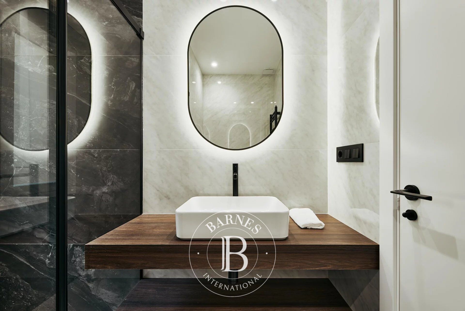 Daire Madrid - picture 25