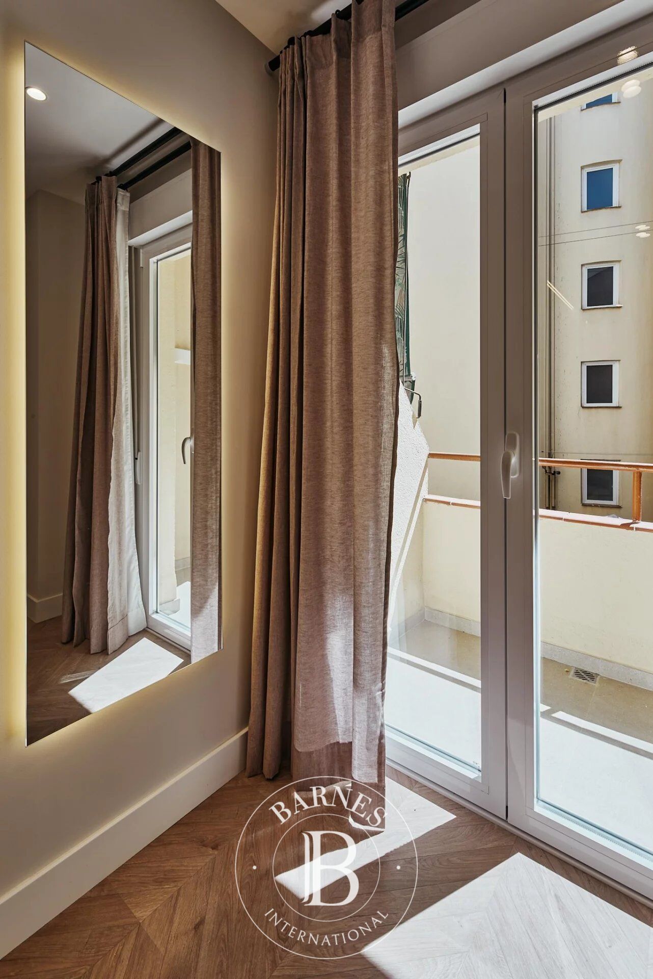 Daire Madrid - picture 21