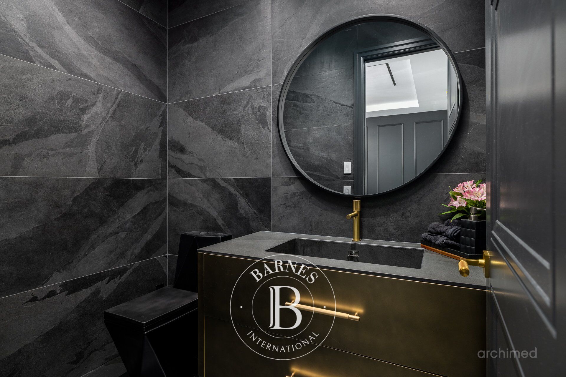 Ev Hampstead - picture 8