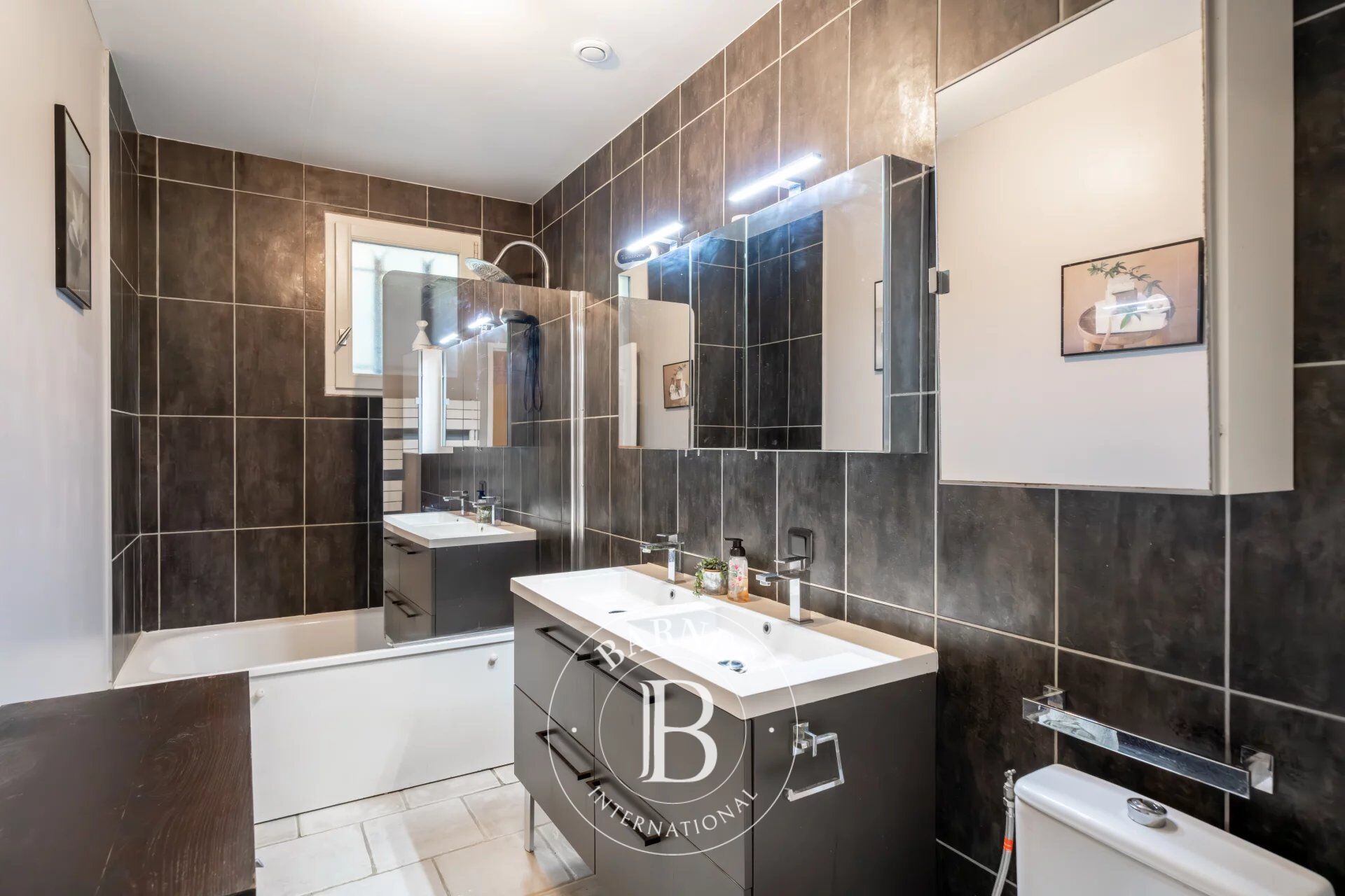 Villa Roquefort-les-Pins - picture 10