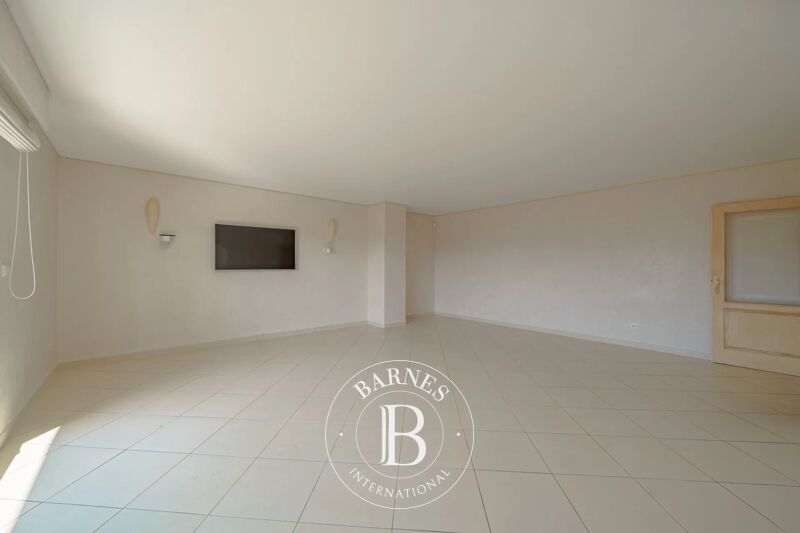 Rented, Apartment Marseille 8ème - picture 3