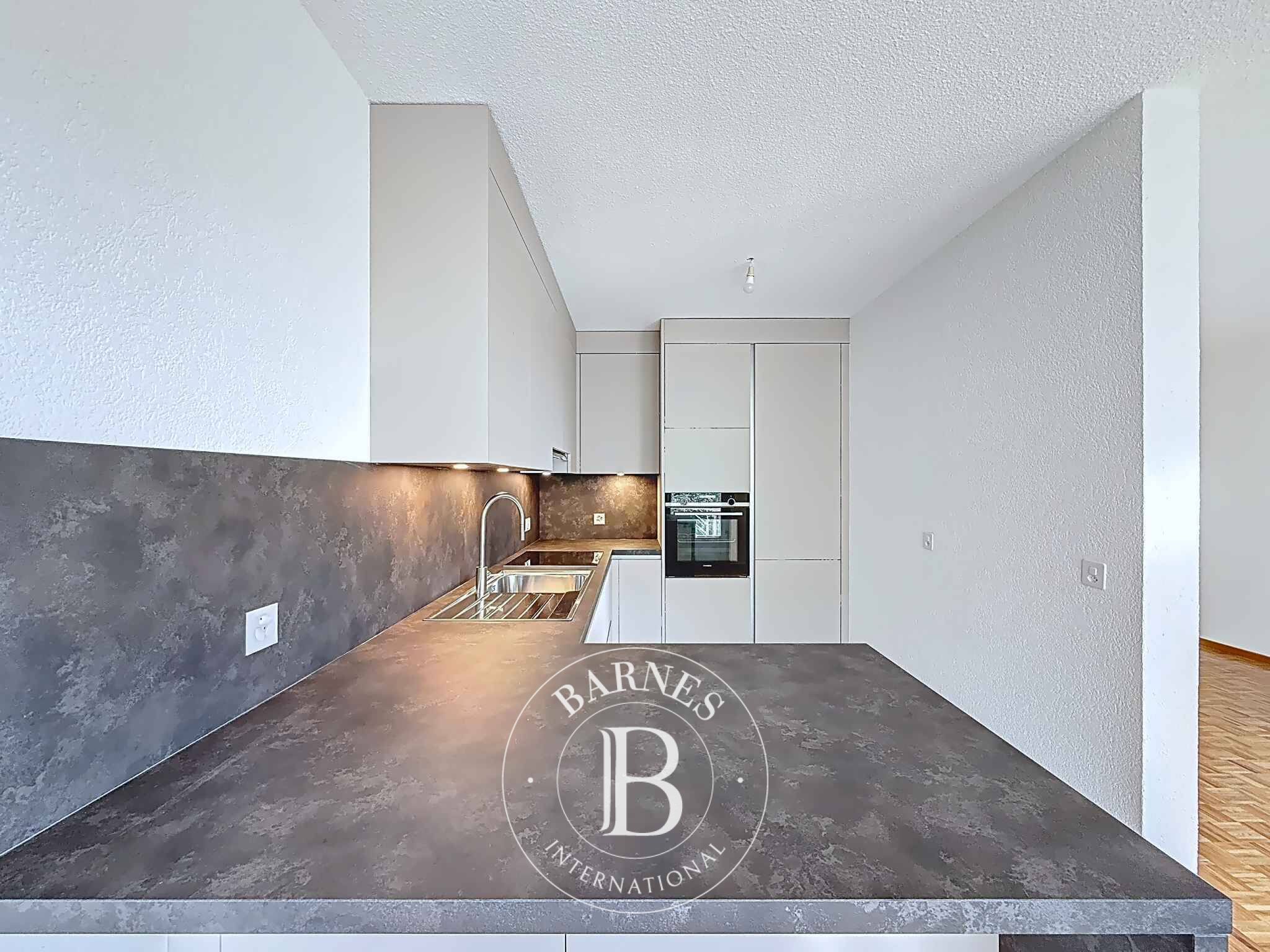 Piso Gland - picture 3