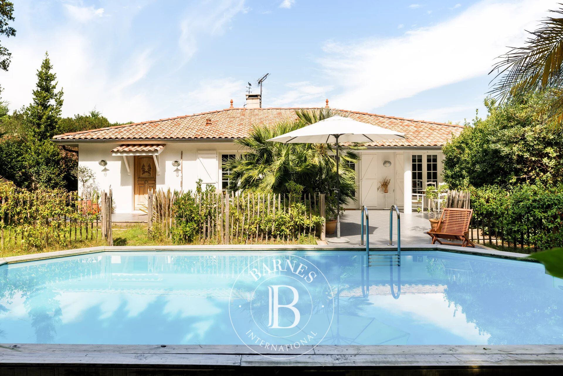 LABENNE – FULLY RENOVATED SINGLE-STOREY HOUSE - picture 1