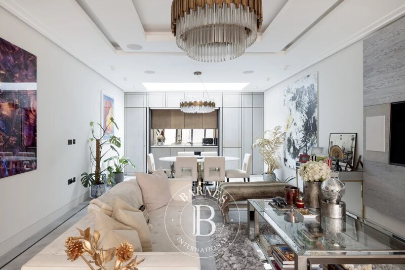 Westbourne Grove Mews, Notting Hill W11