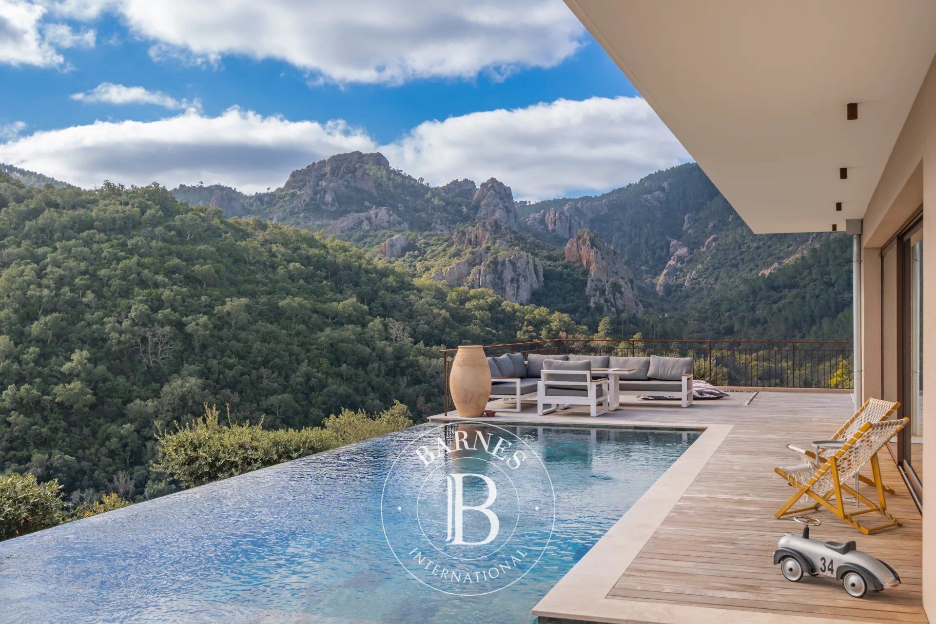 SAINT JEAN DE CANNES - VILLA CONTEMPORAINE 5 CHAMBRES - VUE PANORAMIQUE - picture 2