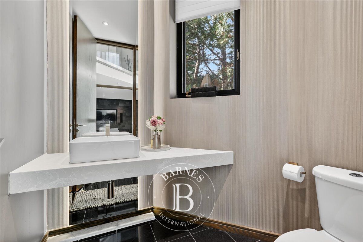 Ev Hampstead - picture 17