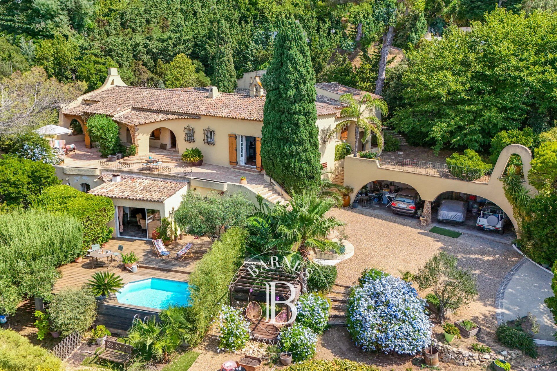 Villa Les Issambres - picture 1