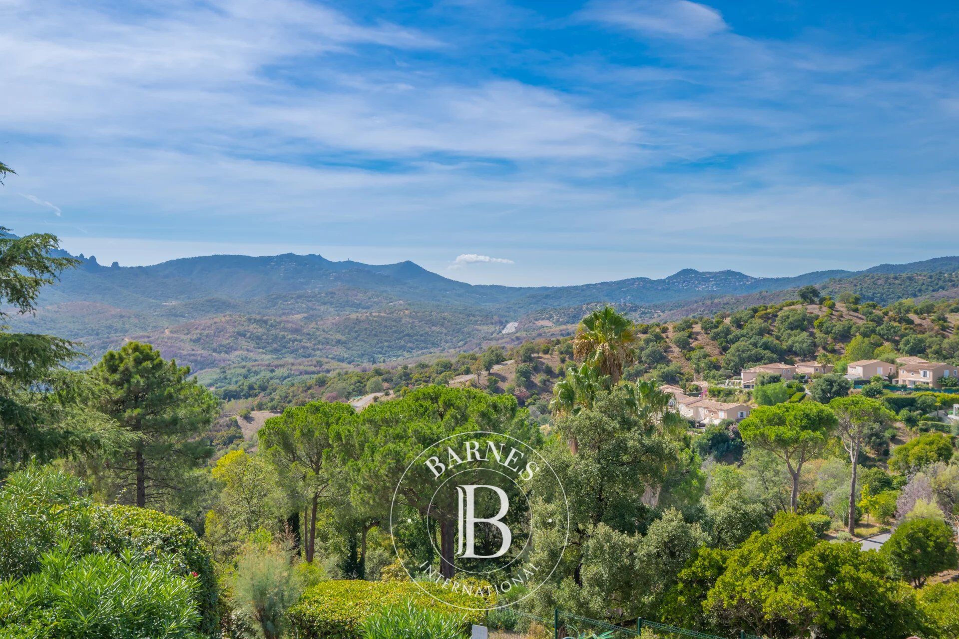 Daire Mandelieu-la-Napoule