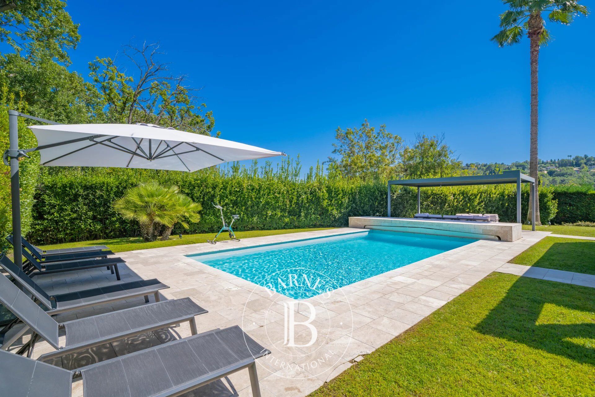 Ev Mougins - picture 7