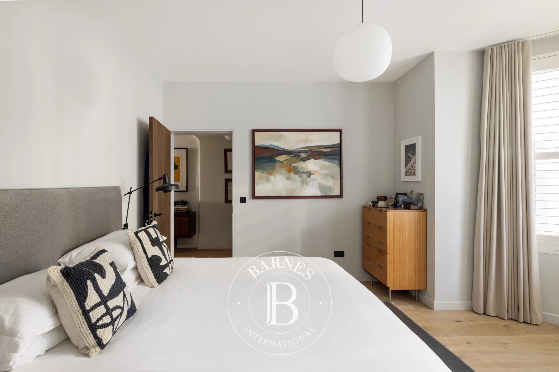 Daire London - picture 10